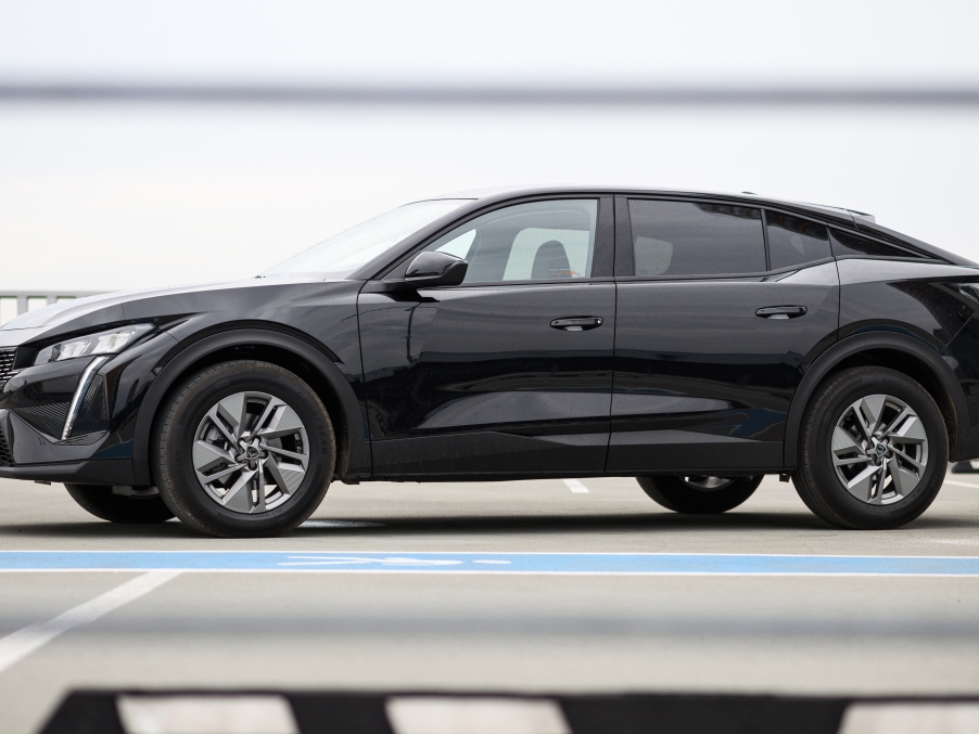 electric car rental palanga airport