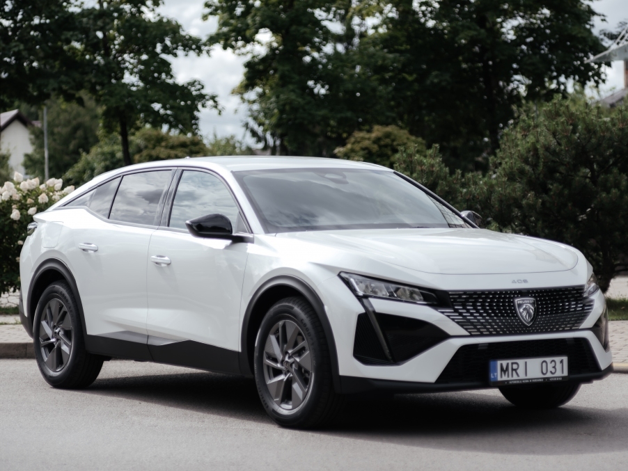 hatchback for rent in Vilnius