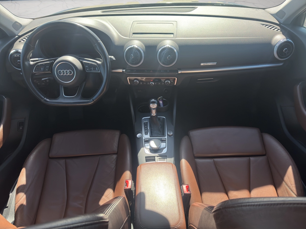 Audi A3 E-Tron