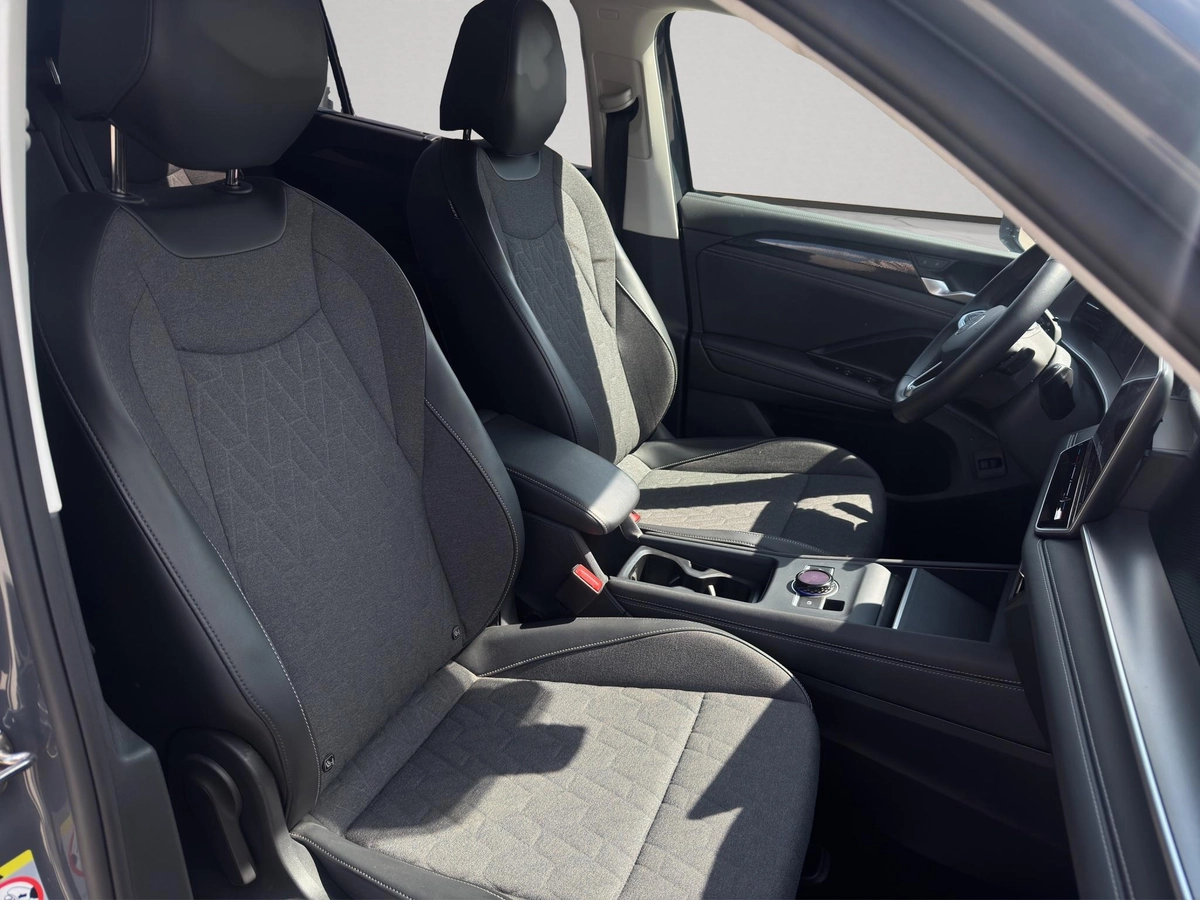 volkswagen tayron 2025 kaina pirkti