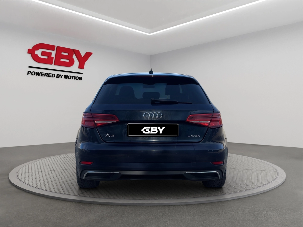 Audi A3 E-Tron